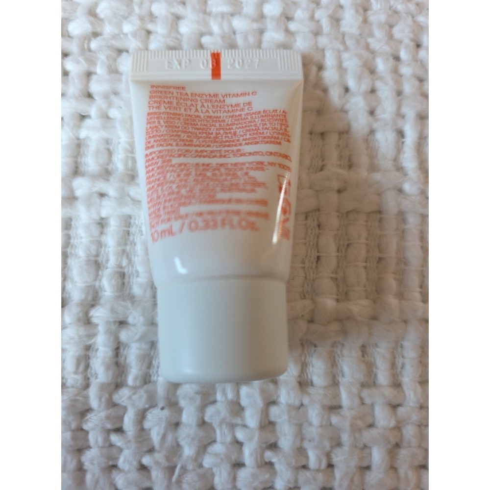 INNISFREE Green Tea Enzyme Vitamin C Brightening Cream 0.33 fl oz Sealed New - Picture 2 of 3